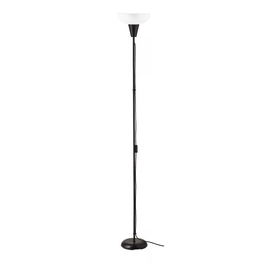 Lampadaire IKEA