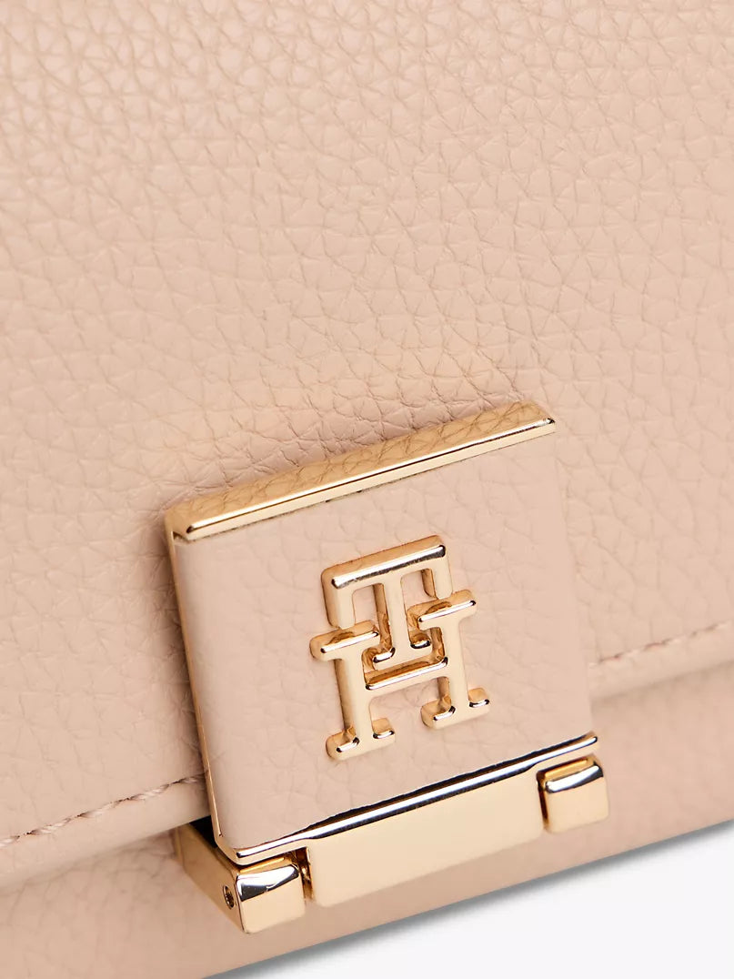 Tommy Monogram Slim Wallet