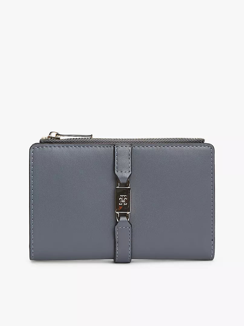 Tommy Monogram Hardware Bifold Wallet
